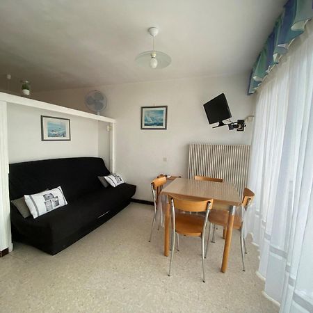 Appartement Climatise Avec Balcon, Parking Prive, Wifi - Proche Thermes Et Etang - Fr-1-503-23 Баларюк-ле-Бен Екстериор снимка